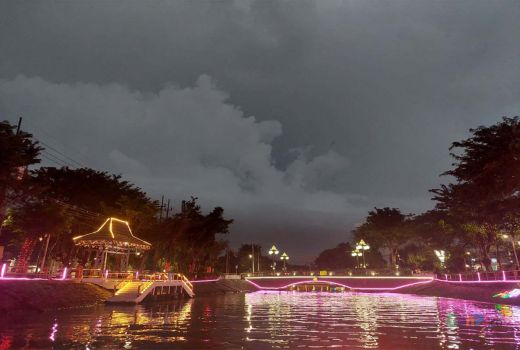 Bocoran Dermaga Baru Wisata Perahu Sungai Kalimas Surabaya - GenPI.co JATIM