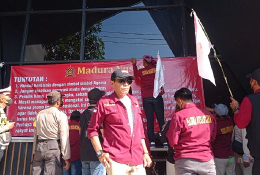 Buntut Promo Holywings, Desakan Penutupan Semakin Kencang - GenPI.co JATIM