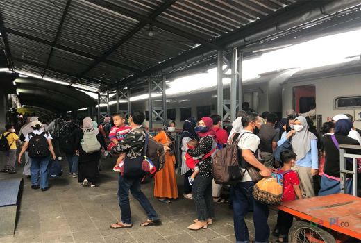 PT KAI Hadirkan Promo Tiket Merdeka Sepanjang Agustus, Yuk Borong - GenPI.co JATIM