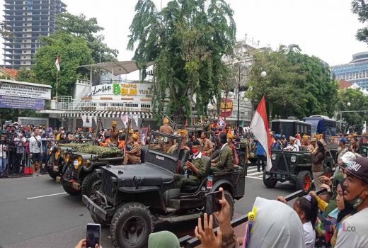 Pemkot Surabaya Masukkan Parade Juang dan Rujak Uleg Jadi Agenda Tahunan - GenPI.co JATIM