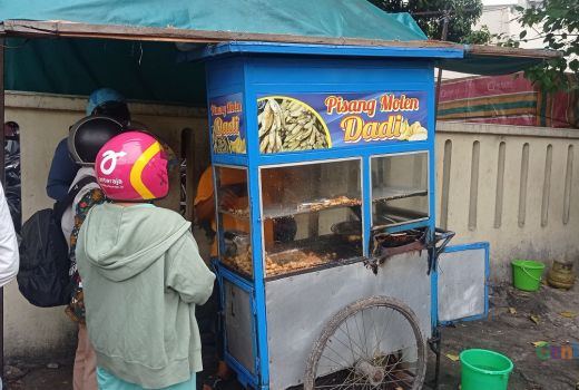 Pisang Molen Dadi, Tersohor di Surabaya Karena Rasanya yang Jempolan - GenPI.co JATIM