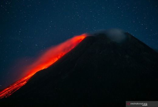 Gejolak Merapi, 9 Kali Lava Pijar Terpantau Pagi Ini - GenPI.co JOGJA