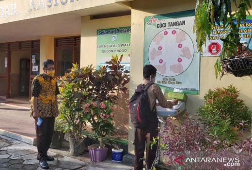 Harap Sabar, Pemkab Kulon Progo Belum Izinkan Sekolah Tatap Muka - GenPI.co JOGJA
