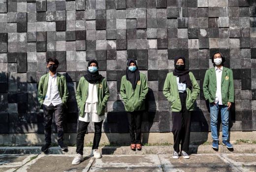 Mahasiswa UPNVY Kembangkan Alat Penerjemah Bahasa Isyarat - GenPI.co JOGJA