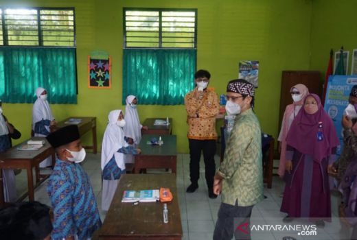 Belajar Daring Banyak Masalah, Nadiem Sebut Ruh Pendidikan Hilang - GenPI.co JOGJA