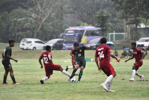 Asah Kemampuan, Tim Liga 3 DIY Tahan Imbang PON NTT - GenPI.co JOGJA
