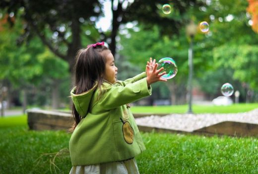 Tips Ajari Anak Berkarakter Rendah Hati, Simak di Sini - GenPI.co JOGJA