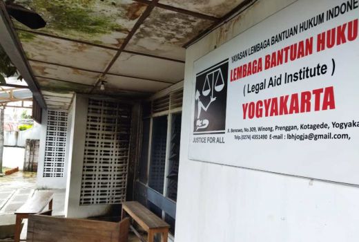 Serangan Bom Molotov, LBH Yogyakarta Bicara Soal Otak Teror - GenPI.co JOGJA