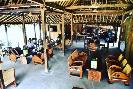Kedai Kopi Omah Ndeso, Tempat Nongkrong Berkonsep Tradisional - GenPI.co JOGJA