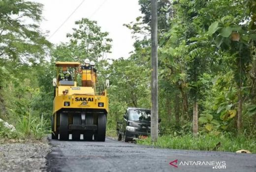 Pemkab Bantul Perbaiki Tiga Titik Ruas Jalan Kabupaten - GenPI.co JOGJA