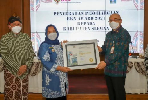 Keren, Pemkab Sleman Rengkuh BKN Award 2021 - GenPI.co JOGJA