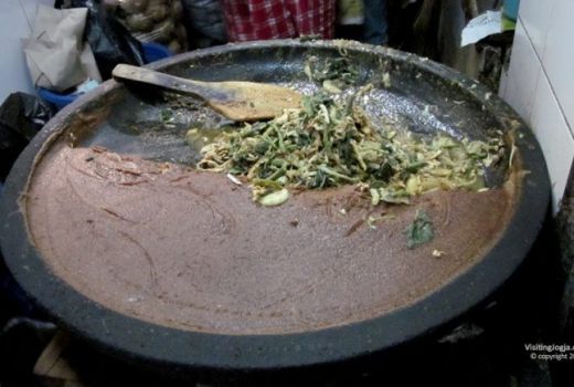 Cicipi Lotek Teteg Lempuyangan yang Kenyangnya Bikin Mantul - GenPI.co JOGJA