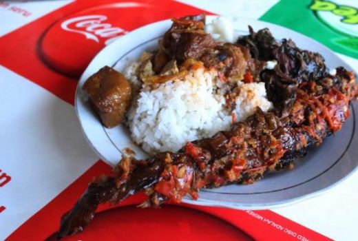 Menikmati Lele Mangut Mbah Marto yang Enaknya 'Jos Gandos' - GenPI.co JOGJA