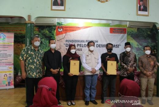 Angkat Partispasi Pemilih, KPU RI Lantik Kader Pelopor Demokrasi - GenPI.co JOGJA
