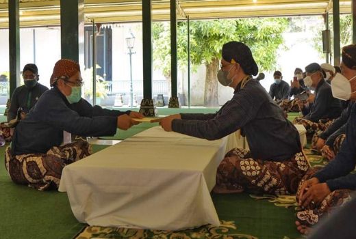 Wisuda, Bupati Bantul Abdul Halim Jadi Abdi Budaya - GenPI.co JOGJA