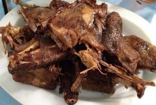 Cita Rasa Menggoda, Bebek Bacem Bu Waliyem - GenPI.co JOGJA
