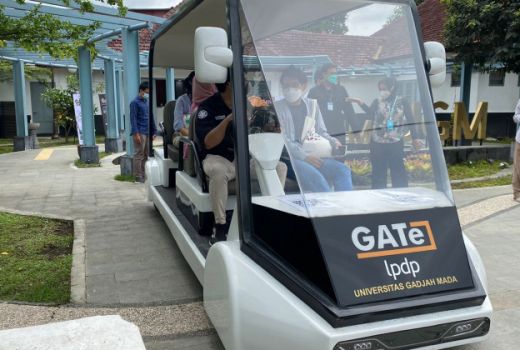 Asyik, Warga Yogya Bisa Keliling Kampus UGM Naik Mobil Listrik - GenPI.co JOGJA