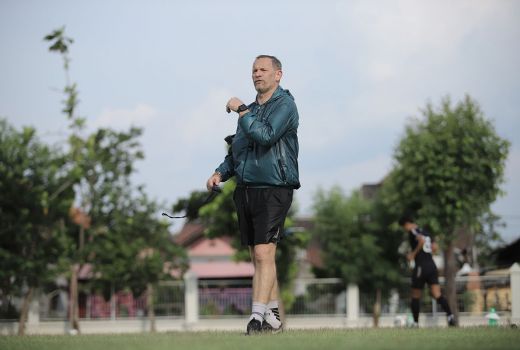PSS Sleman vs PSM Makassar, Ini Instruksi Khusus Dejan Antonic - GenPI.co JOGJA
