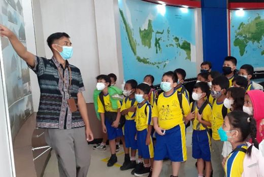 Asyiknya, Siswa SLB di Sleman Diajak ke Museum Gunungapi Merapi - GenPI.co JOGJA
