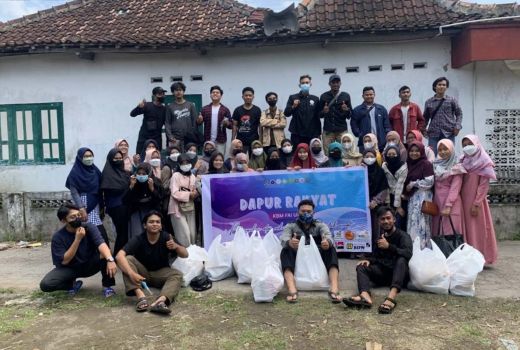 Kece! Mahasiswa UAD punya Program Dapur Rakyat Bantu Sesama - GenPI.co JOGJA