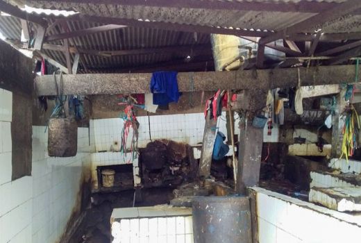 Hujan Deras Guyur Kota Yogyakarta, Lantai Pasar Terban Ambles - GenPI.co JOGJA