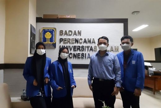 Jago! 3 Mahasiswa UII Berhasil Meraih Medali Emas di IGICSC 2021 - GenPI.co JOGJA