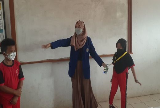 Bantu Siswa Disiplin Prokes, Mahasiswa UNY Rancang Alat Canggih - GenPI.co JOGJA