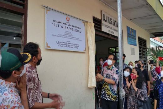 Kece! Pemkot Yogyakarta Launching LLT Penuhi Hak Lansia - GenPI.co JOGJA