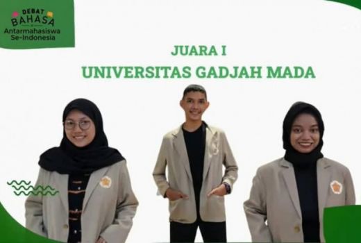Keren! 3 Mahasiswa UGM Raih Juara 1 Lomba Debat Tingkat Nasional - GenPI.co JOGJA