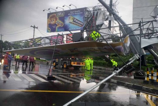 Banjir dan Longsor Terjadi di Sleman Akibat Cuaca Ekstrem - GenPI.co JOGJA