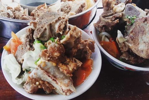 Sop Balungan Sapi Mbah Woto di Sleman, Gurih Banget! - GenPI.co JOGJA