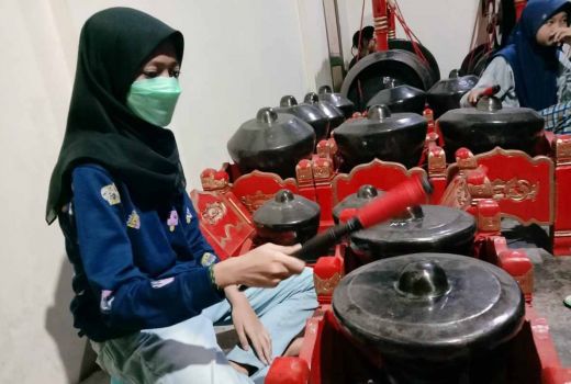 Sanggar Memetri Jawa di Sleman, Tambah Materi Ajar Karawitan - GenPI.co JOGJA