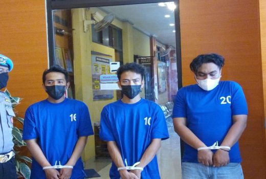 Sempat Cekcok, Ini Kronologis Perusakan Mobil Mercy di Bantul - GenPI.co JOGJA