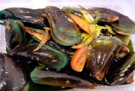 Resto Dekat Bandara Kulon Progo, Coba Deh ke Seafood Yu Gun - GenPI.co JOGJA