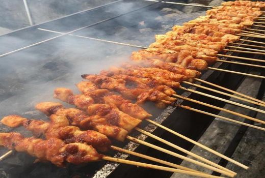 Sate Bangde di Sleman, Dagingnya Gede-gede dengan Bumbu Merah - GenPI.co JOGJA