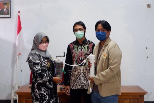 Usai KKN, Mahasiswa UGM Serahkan Hasil Inovasi ke Desa - GenPI.co JOGJA