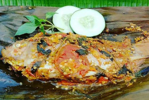 Waroeng Limas Progo di Kulon Progo, Ikan Nila Pepesnya Mantap! - GenPI.co JOGJA