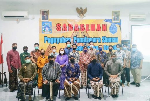Panatacara di Sleman Diberi Pengetahuan Ragam Busana Jawa - GenPI.co JOGJA