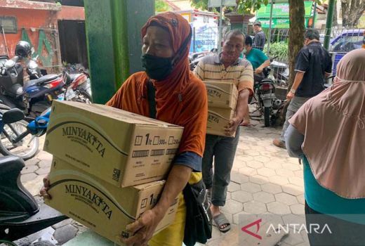 Sistem Baru Jualan, Pengecer Minyak Goreng Yogyakarta Didata - GenPI.co JOGJA