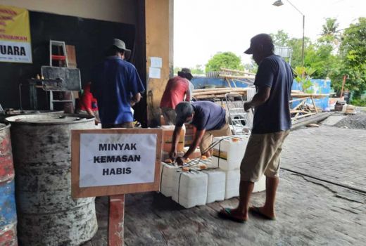 Minyak Goreng Curah di Yogyakarta Terbatas, Ternyata Gegara Ini - GenPI.co JOGJA