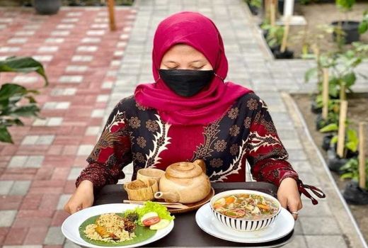 Kicikan Sapi di Resto Jawa Bale Reren Sleman, Gurih Banget! - GenPI.co JOGJA