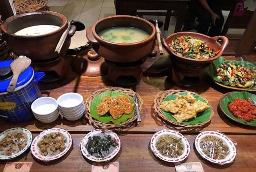 Lezatnya Masakan di Angkringan Gadjah Jogja, Coba Deh - GenPI.co JOGJA
