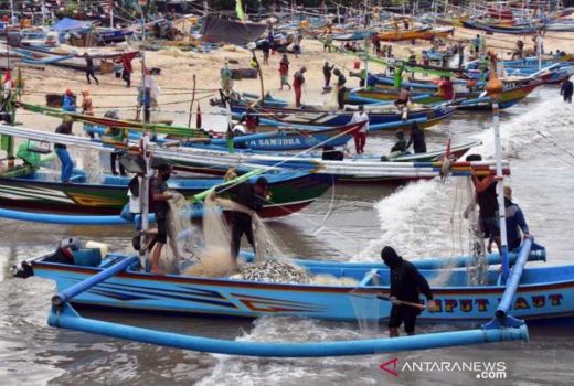Mudahkan Nelayan Beli BBM untuk Melaut, Bantul punya Trik Jitu! - GenPI.co JOGJA
