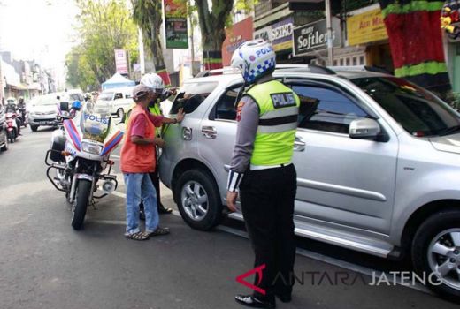 Polisi Proses Pengunjung Mal di Sleman Viral Marahi Juru Parkir - GenPI.co JOGJA