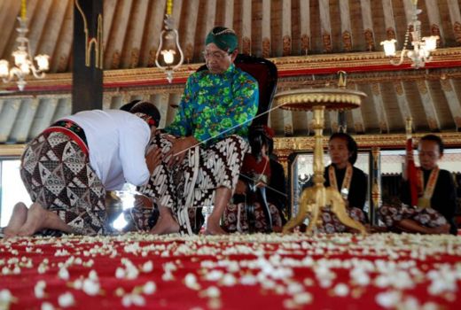Lebaran 2022, Keraton Yogyakarta Mulai Gelar Tradisi Sungkeman - GenPI.co JOGJA