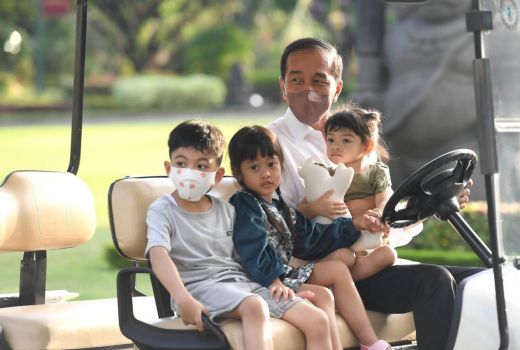 Hari ke 2 Lebaran, Jokowi Ajak Bermain Cucunya di Yogyakarta - GenPI.co JOGJA
