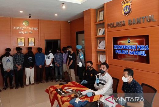 Gerombolan Remaja di Bantul Bawa Sajam Teror Sekolah - GenPI.co JOGJA