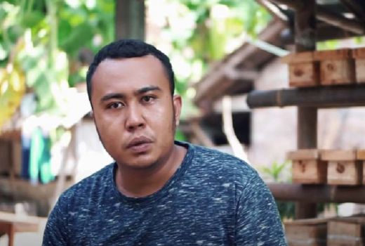 Inspiratif! Pria di Bantul ini Sukses Budi Daya Madu Klanceng - GenPI.co JOGJA