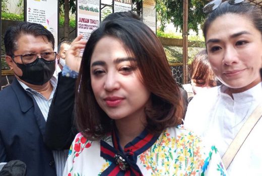 Jadi Sendiri, Dewi Perssik Ungkap Ingin punya Keluarga Utuh - GenPI.co JOGJA