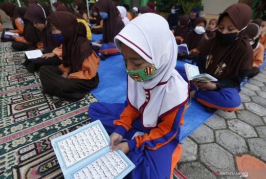 Dugaan Paksa Siswa Berjilbab, ORI Panggil Guru SMAN 1 Banguntapan - GenPI.co JOGJA